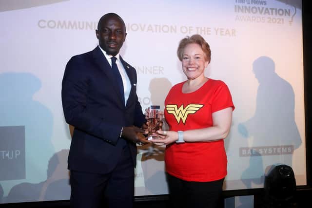 (L-R) Ousmane Drame from URBOND with sponsor Becky Lodge from StartUp Disruptors.
Picture: Sam Stephenson