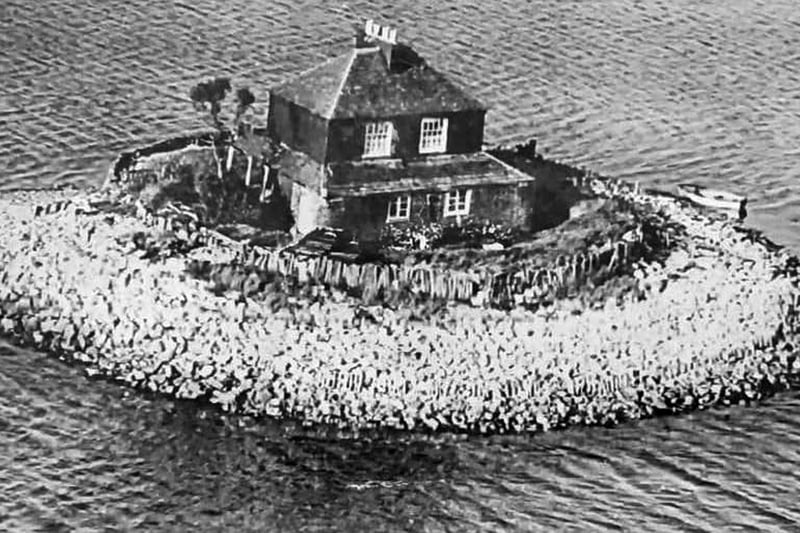 Oyster Catcher’s House Langstone Harbour.