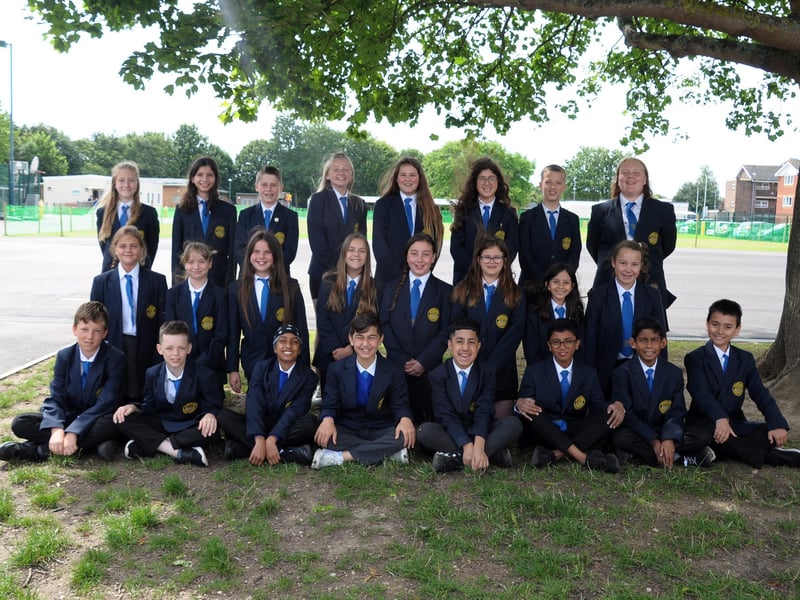 Year 6 Leavers 2021 Arundel Court Primary Academy Fyning Street Portsmouth Class 6MB FORMAL