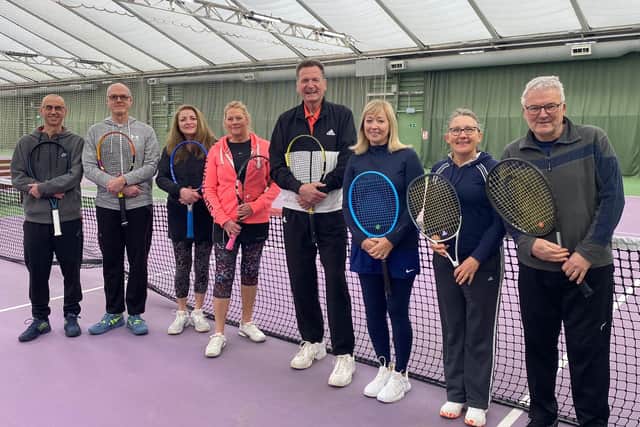 David Lloyd West End v Wellow Mixed Masters - Kevin Peat, Nigel Hewitt, Sarah Burrows, Fiona O’Connor, (Wellow) Sheridan Easton, Mescal Harper, Simone Arnott , Richard Millard.