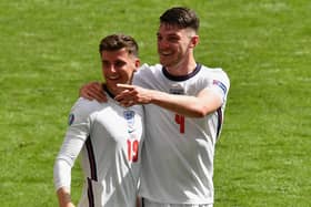 Mason Mount and Declan Rice played football together in the Portsmouth area. (Photo by Justin Tallis - Pool/Getty Images ).