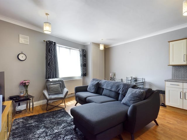 This two bedroom first floor flat is on the market for £190,000. It is listed by Chinneck Shaw.