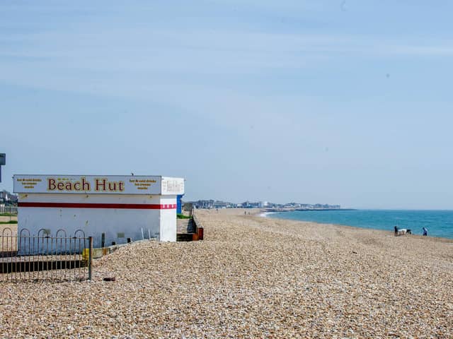 Hayling Island beach is made up of eight kilometres of pebbles from the Inn on the Beach to the Hayling Island funfair. There are plenty of amusement arcades and fairground facilities and the area is popular for fishing, sailing, swimming and windsurfing. I love this beach because it offers a lovely afternoon walk almost one entire side of the island.