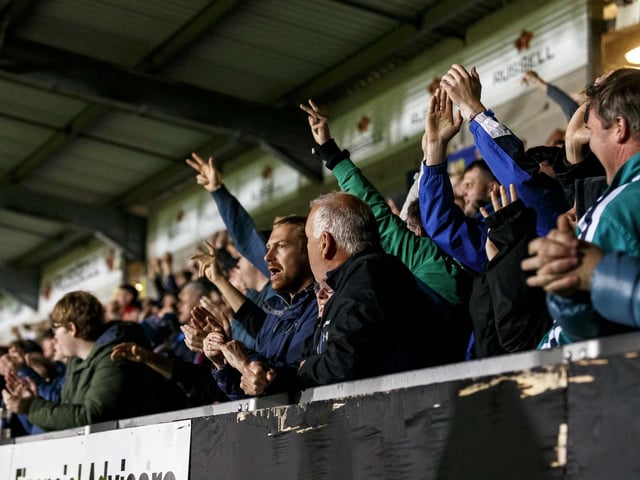 Away attendance: 802; Overall attendance: 2,810
