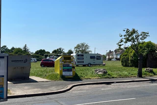 Travellers in Nobes Avenue, Gosport