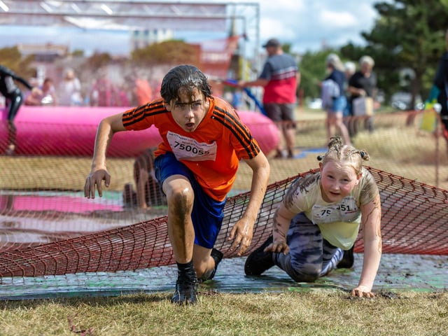 The Pretty Muddy kids race
