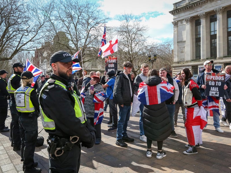 A Unity Rally, arranged by Stand Up To Racism Portsmouth, and a mass-deportation demonstration, arranged by UKIP, took place in Portsmouth's Guildhall on Saturday, March 15. Picture: Chris Moorhouse (150325-068)