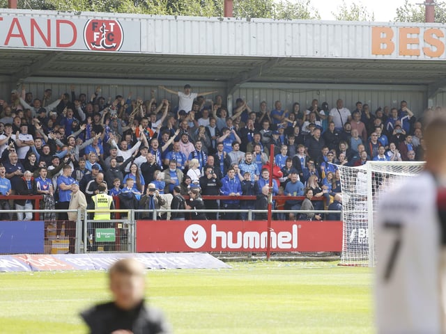 Away attendance: 1,092; Overall attendance: 4,562