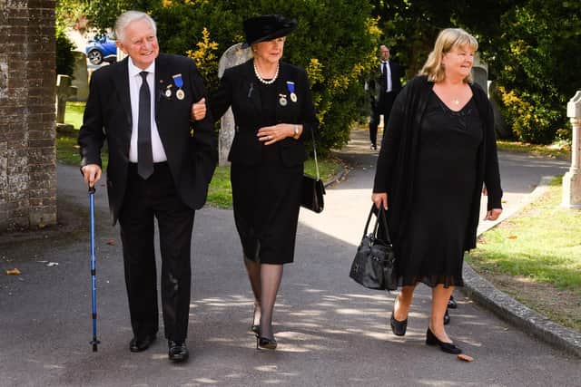 Pictured is: Guests arrivePicture: Keith Woodland (180921-11)