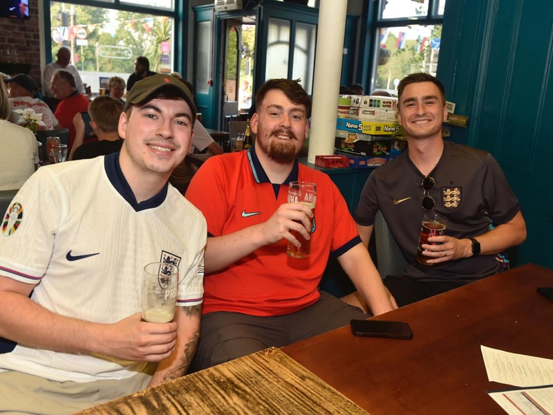 Fans at the The Shepherd's Crook Pub and Kitchen in Milton ahead of the match