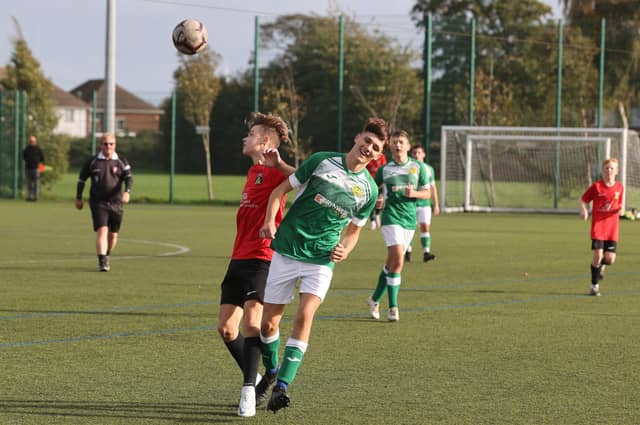 Fareham U18s (red) v Moneyfields. Picture: Sam Stephenson