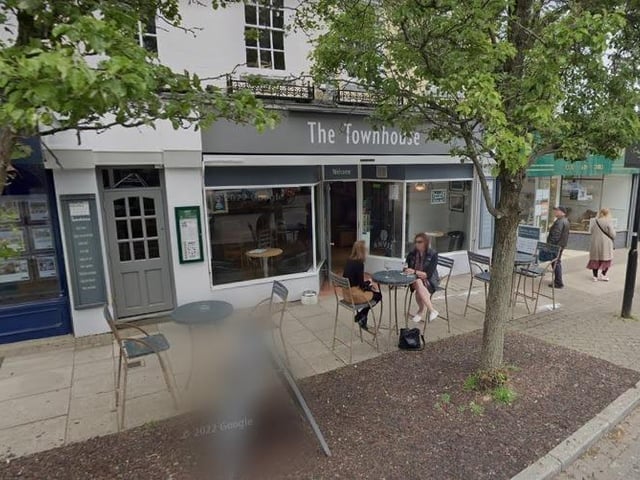 The Townhouse, 28 High Street, Petersfield, GU32 3JL.