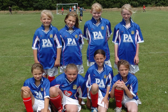 Back (from left): Chelsea Allen, Victoria Lamb, Rebecca Deacon, Katie Clasby. Front: Charlie Heather, Shannon Sievwright, Daisy Simms,  Robyn Kirk