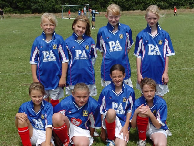 Back (from left): Chelsea Allen, Victoria Lamb, Rebecca Deacon, Katie Clasby. Front: Charlie Heather, Shannon Sievwright, Daisy Simms,  Robyn Kirk