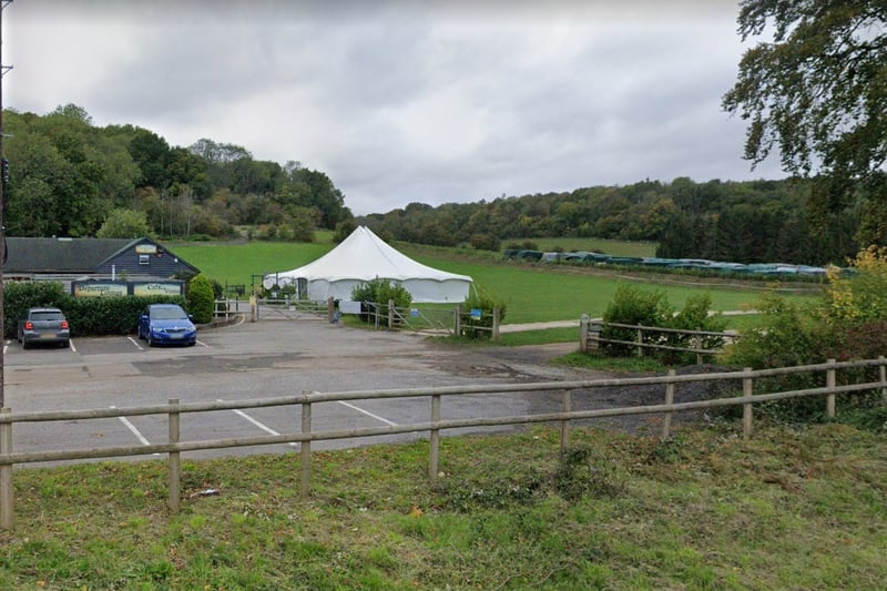 The Departure Lounge will be holding car meets on the first Sunday of the month between 2pm and 4:30pm. It will cost £1 for entry to the show field. 
For more details, visit the website: https://allevents.in/basingstoke/classic-car-sunday/200024397916304