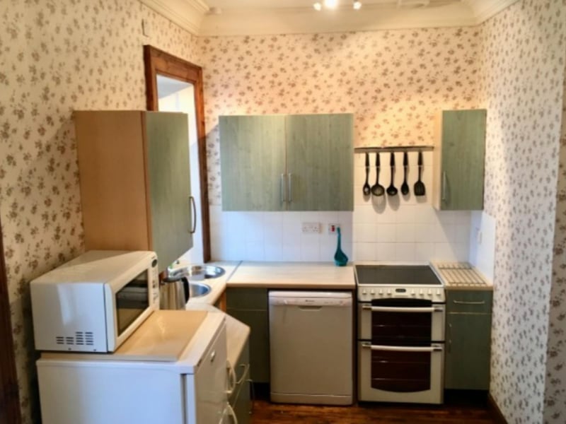The kitchen is well stocked with everything you need to get cooking up a treat.