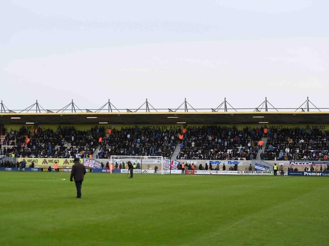 Away attendance: 1,463; Overall attendance: 6,832