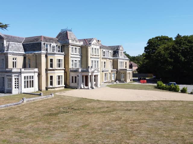 Coldeast Mansion in Sarisbury Green