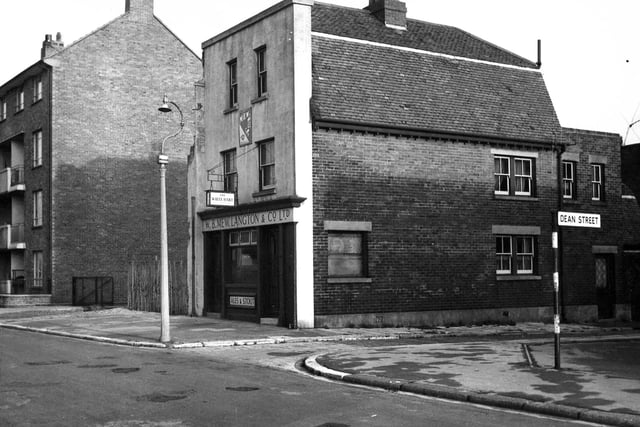 The White Hart at No.5 on the corner of Dean Street.