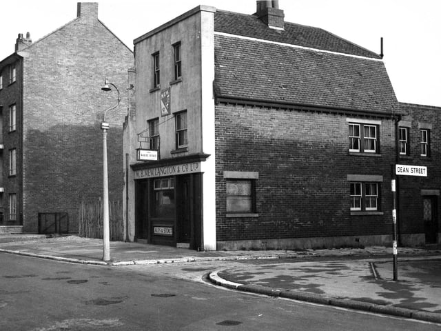 The White Hart at No.5 on the corner of Dean Street.