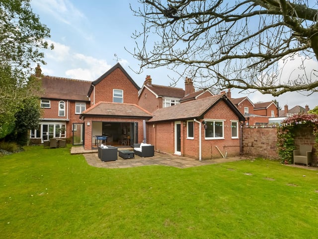 This four bedroom detached Edwardian Villa is on the market for £1,125,000 - Freehold. It is listed by Fine & Country.