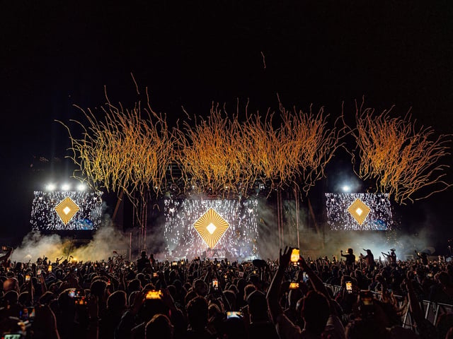 Victorious Festival got off to a brilliant start with a range of wonderful performances from the likes of Fatboy Slim, Louis Tomlinson, Jess Glynne, Snow Patrol and Maximo Park.Pictured: Fatboy Slim Picture: Victorious Festival/Strong Island