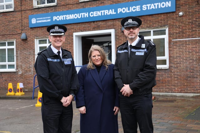 People can report crimes in Portsmouth city centre for the first time in almost five years as a police station has reopened.