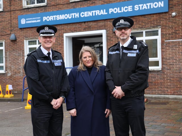 People can report crimes in Portsmouth city centre for the first time in almost five years as a police station has reopened.