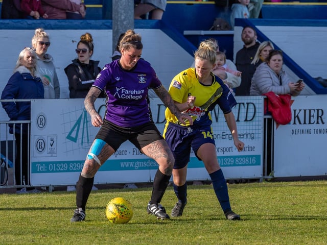 Gosport Borough (yellow) v Gosport Falcons. Picture: Mike Cooter