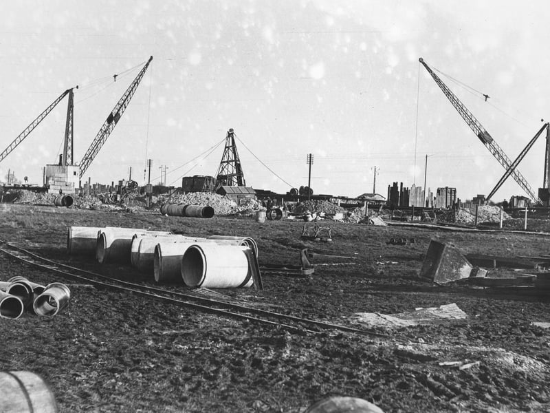 Construction cranes on the site on Eastern Road, Portsmouth 1938. The News PP4226