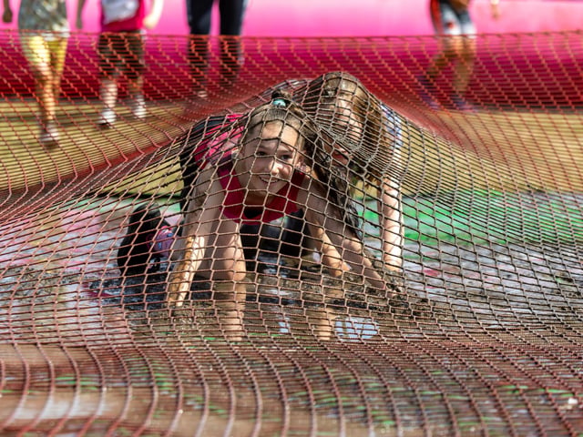 Tackling the muddy cargo nets
