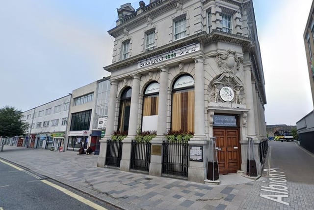 Shanghai 1814 on Southampton High Street is the eighth most booked restaurant in Hampshire, according to OpenTable. They specialise in contemporary Chinese cuisine such as Sichuan chicken.