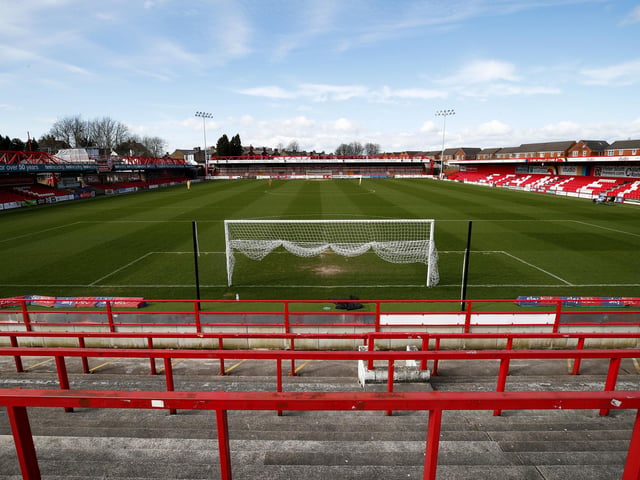 Average attendance: 3,201; Capacity: 5,450.