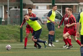 Harvest Home striker Luke Musslewhite in action against Horndean. Picture: Keith Woodland