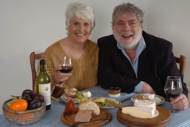 AUTHOR GEORGE EAST WITH HIS WIFE DONELLA AT HOME ON HAYLING ISLAND HAMPSHIRE . FOR BOOK SERIALISATION. PICTURE MURRAY SANDERS.