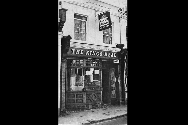 Frontage of the popular century old King Head pub in Marmion Road. Undated