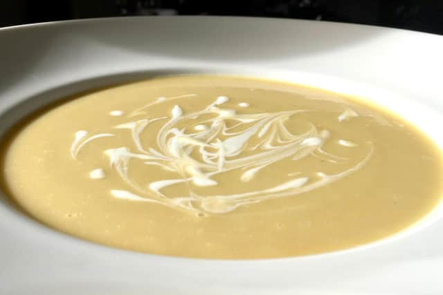 Yellow split pea soup by Lawrence Murphy