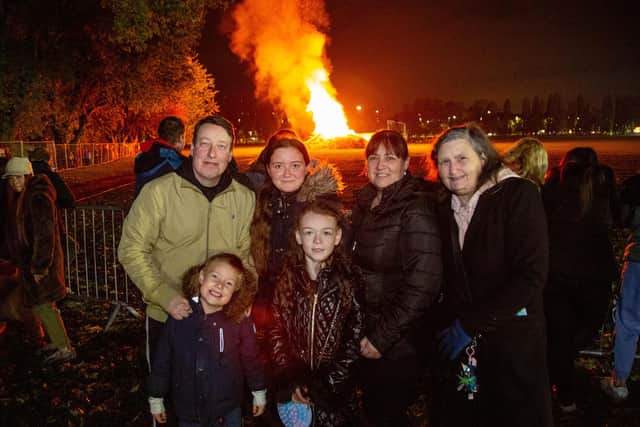 Cosham Bonfire and Fireworks Display
at King George V Playing Field, Cosham, Portsmouth on Wednesday 3rd November 2021

Pictured:Nicholl family celebrating Connie 9th birthday today

Picture: Habibur Rahman