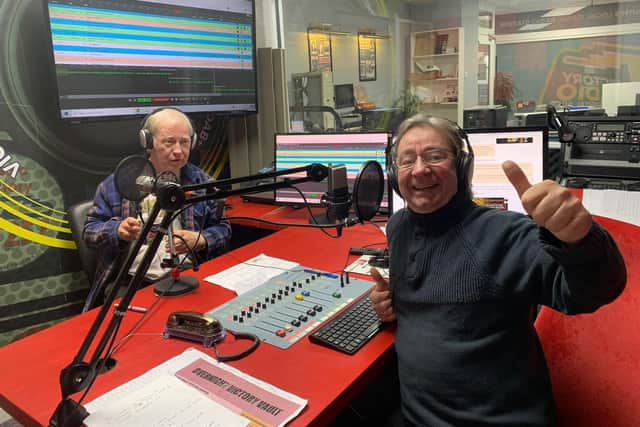 Bob Bruce (foreground) with Keith Read from Mud.