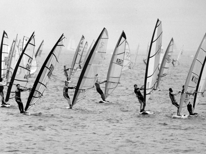 Action from the start of Hayling Islands windsurfing Marathon around the Island in 1994. The News PP5397