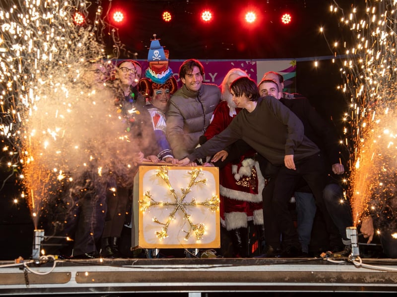 Hundreds of residents descended on Commercial Road to watch local dance troops and celebrities come together to turn on the Christmas lights.
Pictured - The Commercial Road Christmas lights are switched on
Photos by Alex Shute