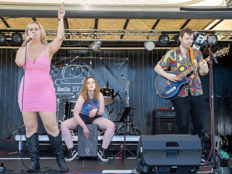 Pictured - Live entertainment wowed the crowds with their cover songsPhotos by Alex Shute