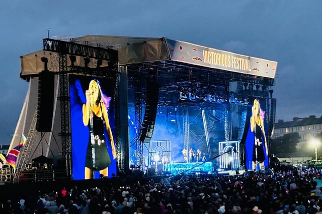 The crowd was dancing away as Becky Hill performed