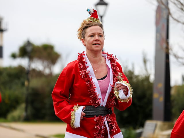 Hundreds of people turned out for the 2023 Santa Fun Run in Southsea on Saturday morning, many running to raise money for charity in either the 5K or 10K distance.