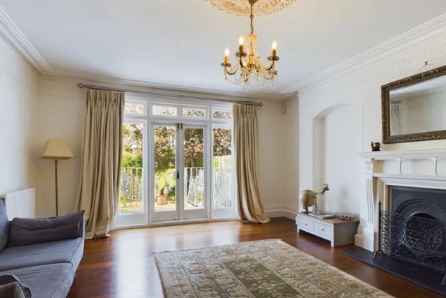 The listing says: "Queensbury was extensively renovated in 2005 and won a ‘Best Renovation’ award."