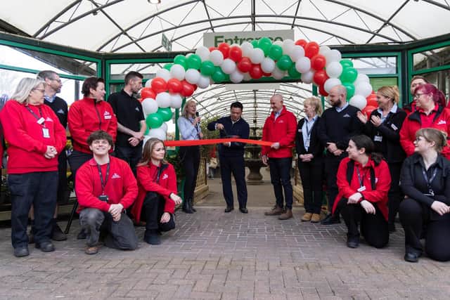 Alan Mak MP cuts the ribbon to officially open Havant Garden Centre