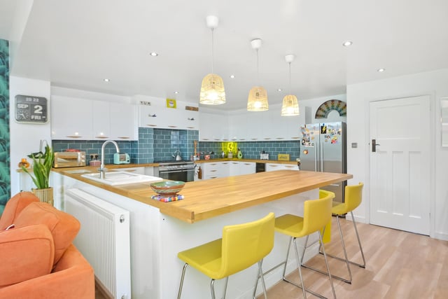 30 Carmarthen Avenue, Drayton, Hampshire Guide Price ~ £680,000 ~ Freehold