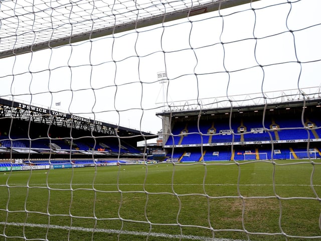 Average attendance: 25,533; Capacity: 30,311.
