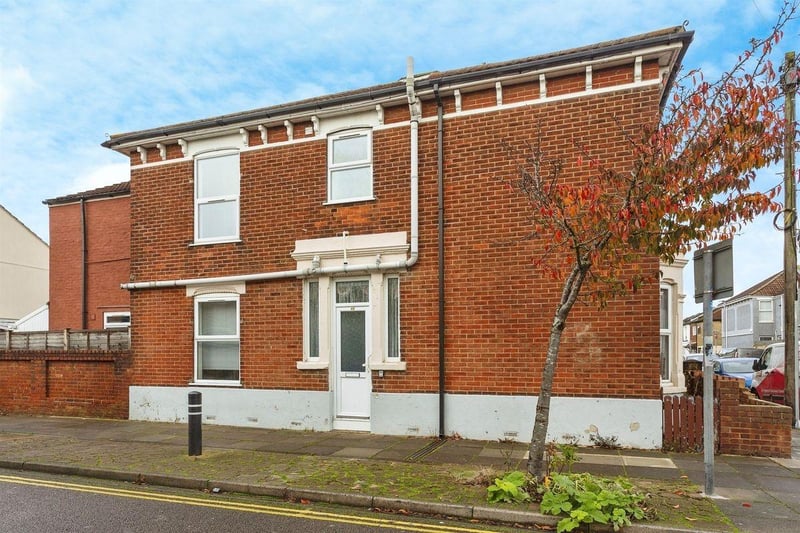 This three bedroom end of terrace house in Widley Road, Stamshaw has thee bedrooms, a bathroom and two receptions. It also has a kitchen, utility room/conservatory and a second additional toilet as well as a garden and a garage/storage room. It is on the market with Fox & Sons - Portsmouth/Zoopla priced at £250,000.
