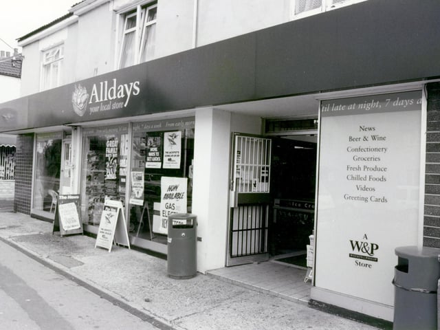Alldays shop in San Diego Road, Gosport, in 1995.Picture: (4371-1)